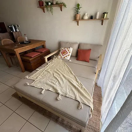 Cocooning Avec Terrasse Et Piscine Apartman *